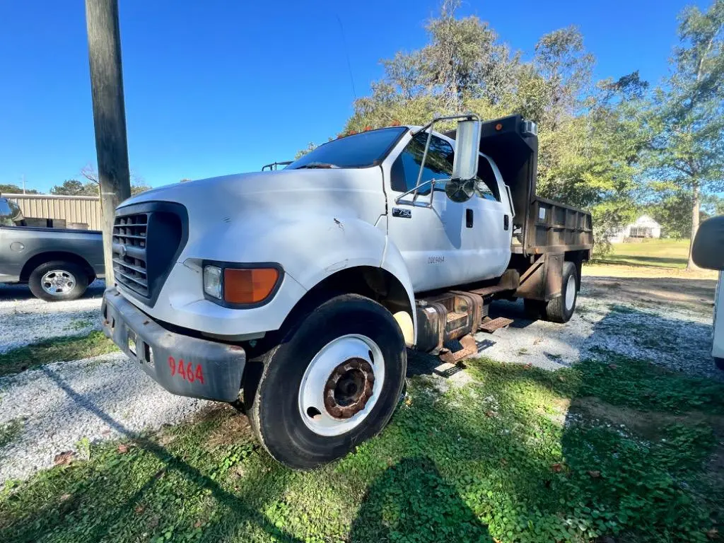 2000 Ford F-750 750 photo 3