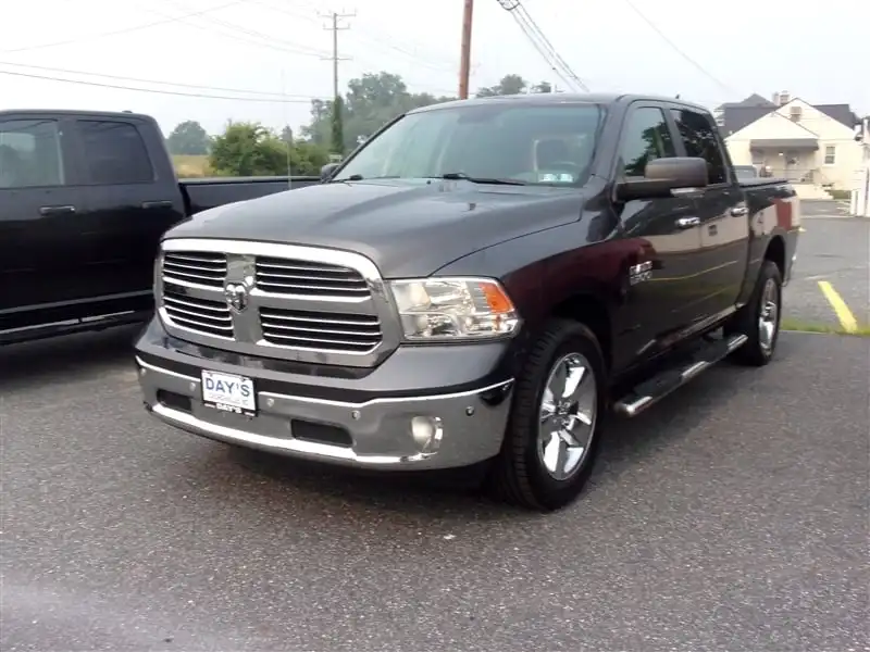 2016 RAM 1500 Big Horn 4x4 Crew Cab 5'7's photo