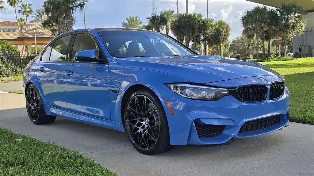 2018 BMW M3 Base photo 3