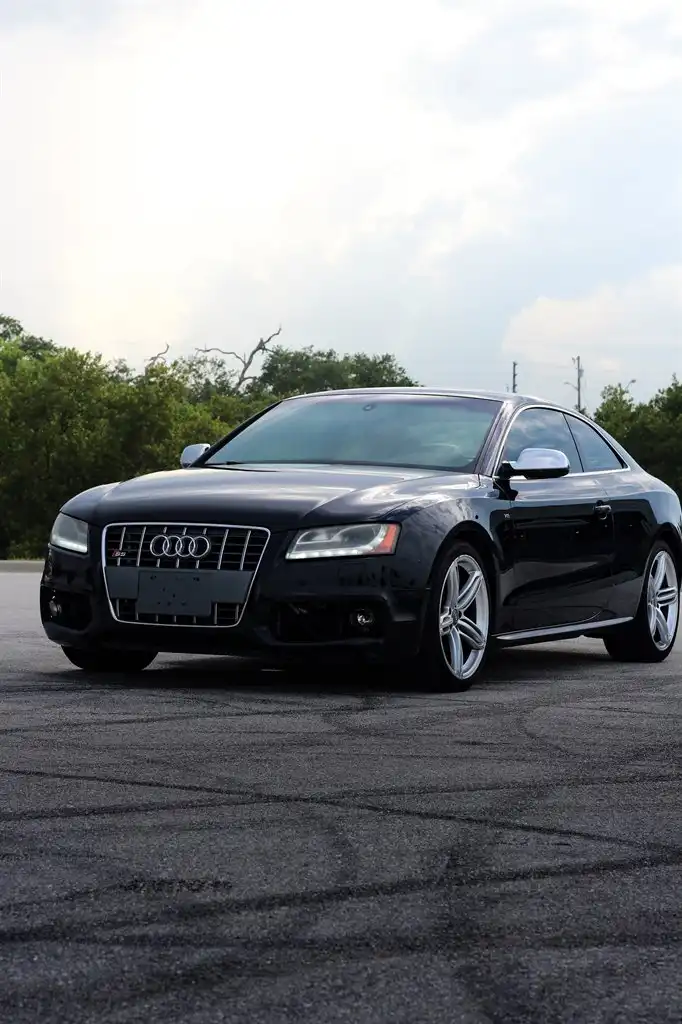 2012 Audi S5 4.2 quattro Tiptronic Premium Plus's photo