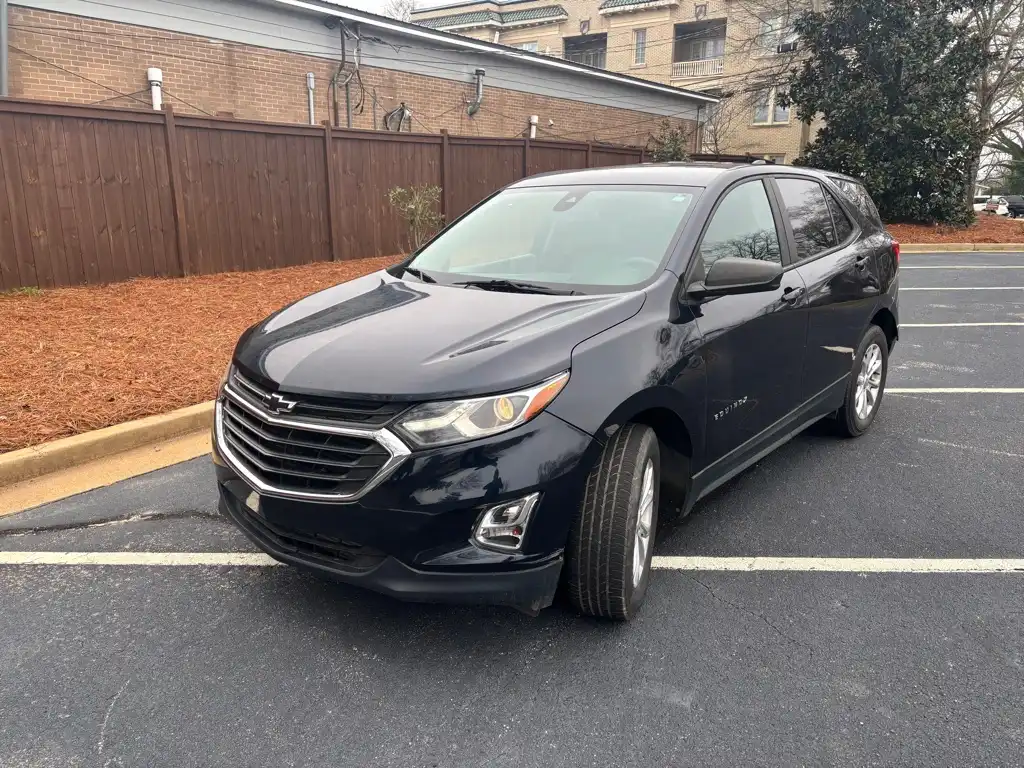 2020 Chevrolet Equinox AWD LS's photo
