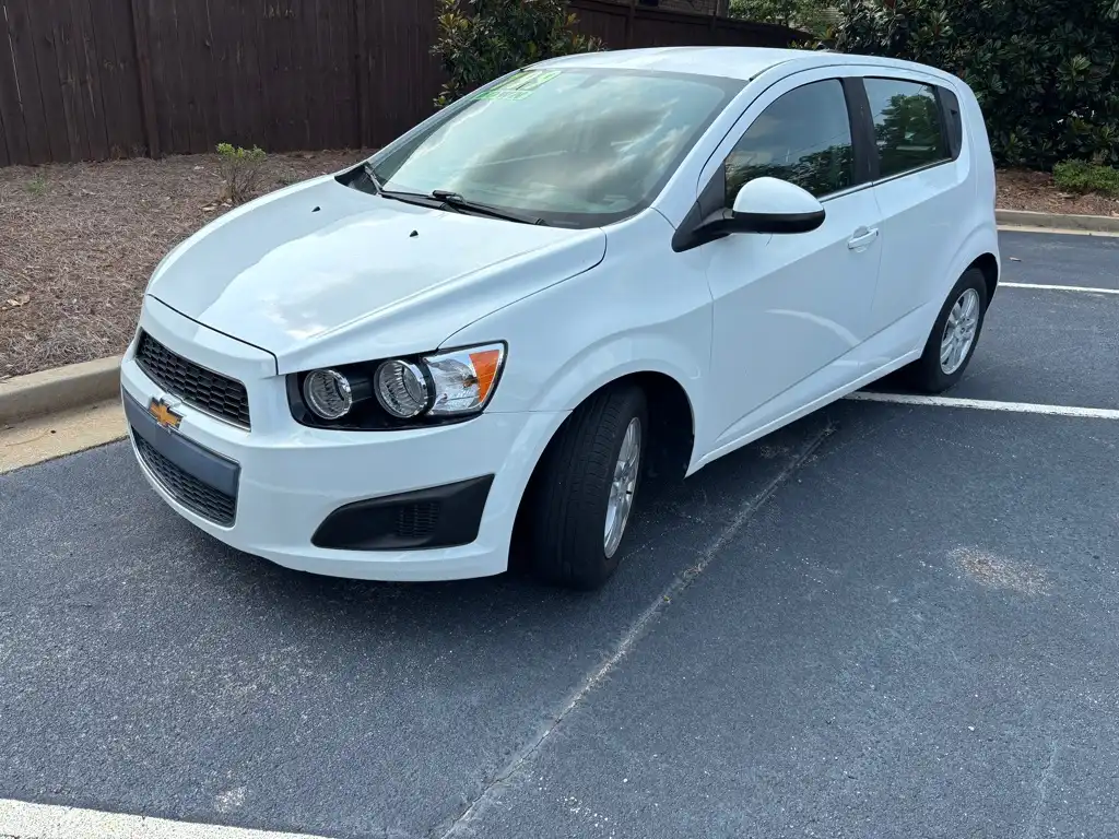 2016 Chevrolet Sonic 5dr LT Automatic's photo