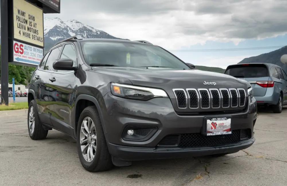 Vehicle Image 2