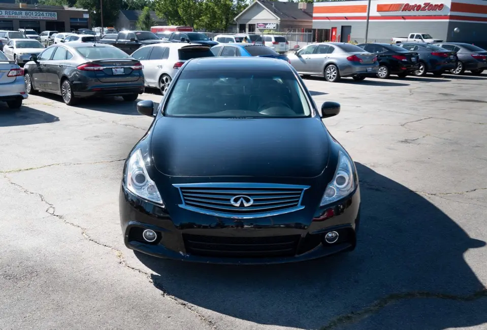 2012 INFINITI G 37 Journey photo 3