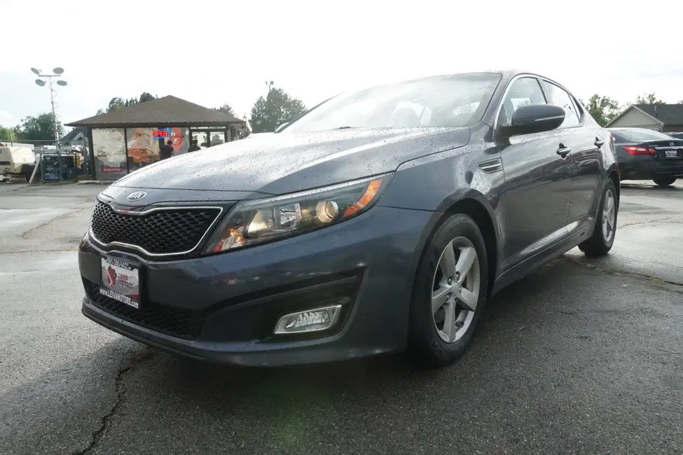 2015 Kia Optima LX Auto photo 4