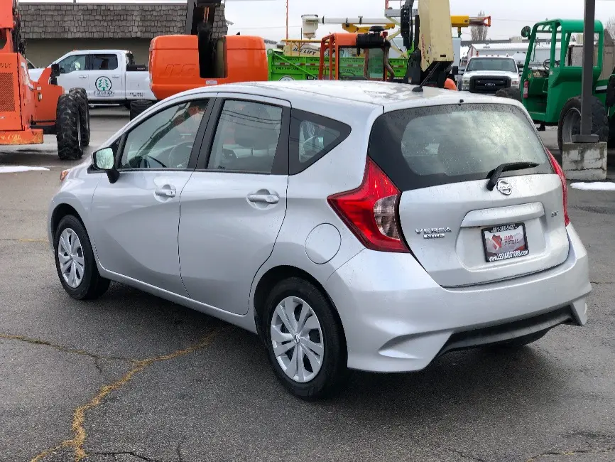 2019 Nissan Versa Note 1.6 SV CVT photo 5
