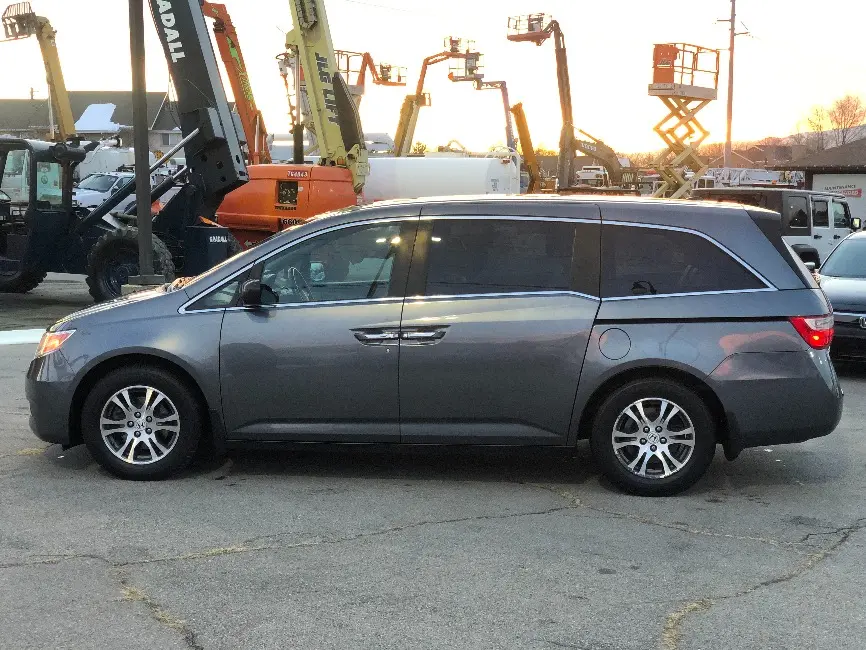 2011 Honda Odyssey EX-L photo 5