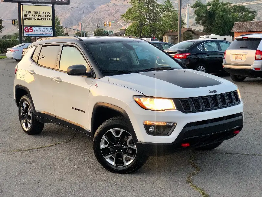 2019 Jeep Compass Trailhawk 4X4 photo 1