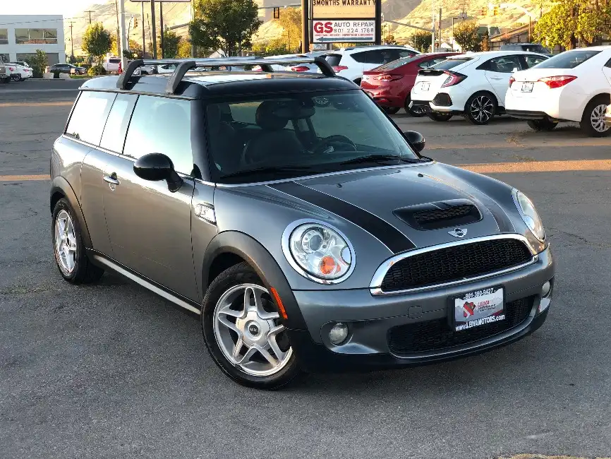 2008 MINI Cooper Clubman S's photo