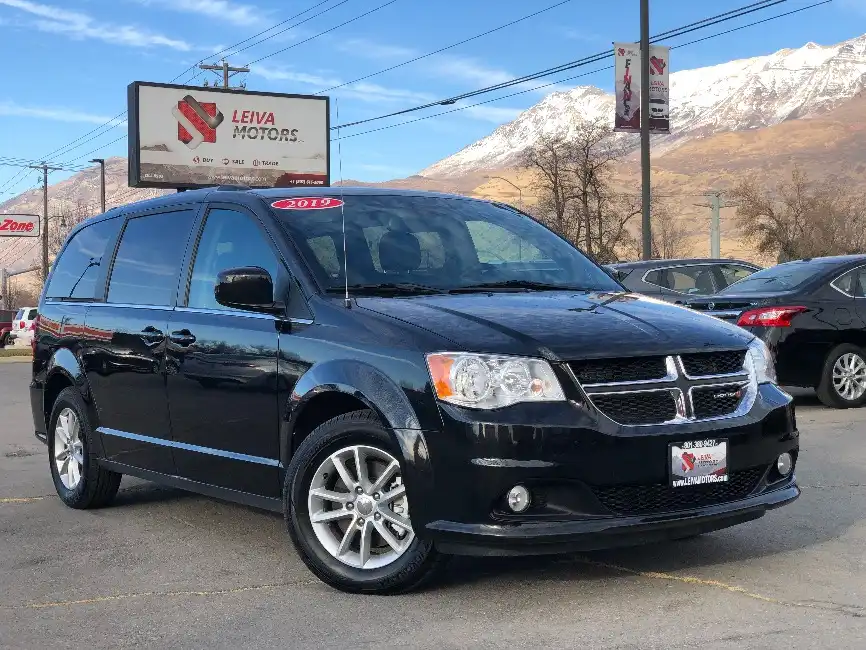 2019 Dodge Grand Caravan SXT's photo
