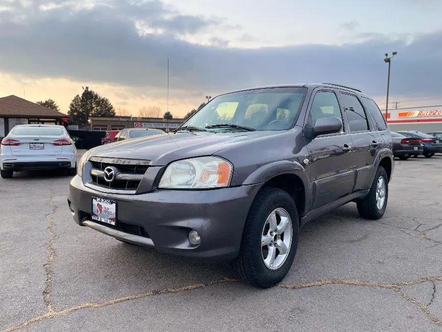 2005 Mazda Tribute s photo 4