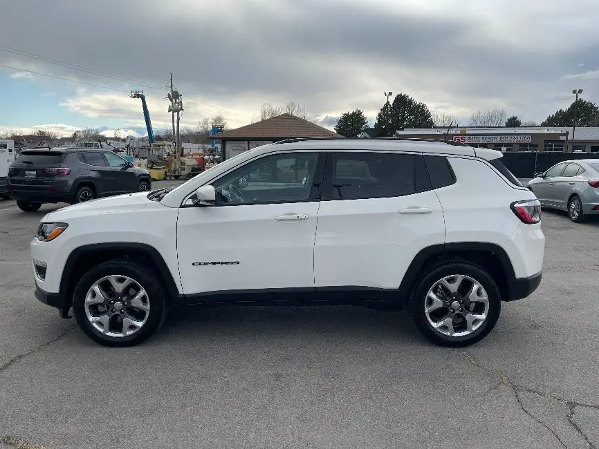 2021 Jeep Compass Limited 4X4 photo 5