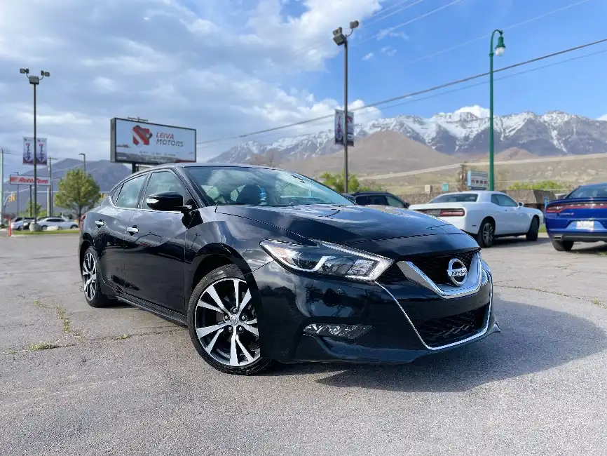 2017 Nissan Maxima 3.5 SV's photo