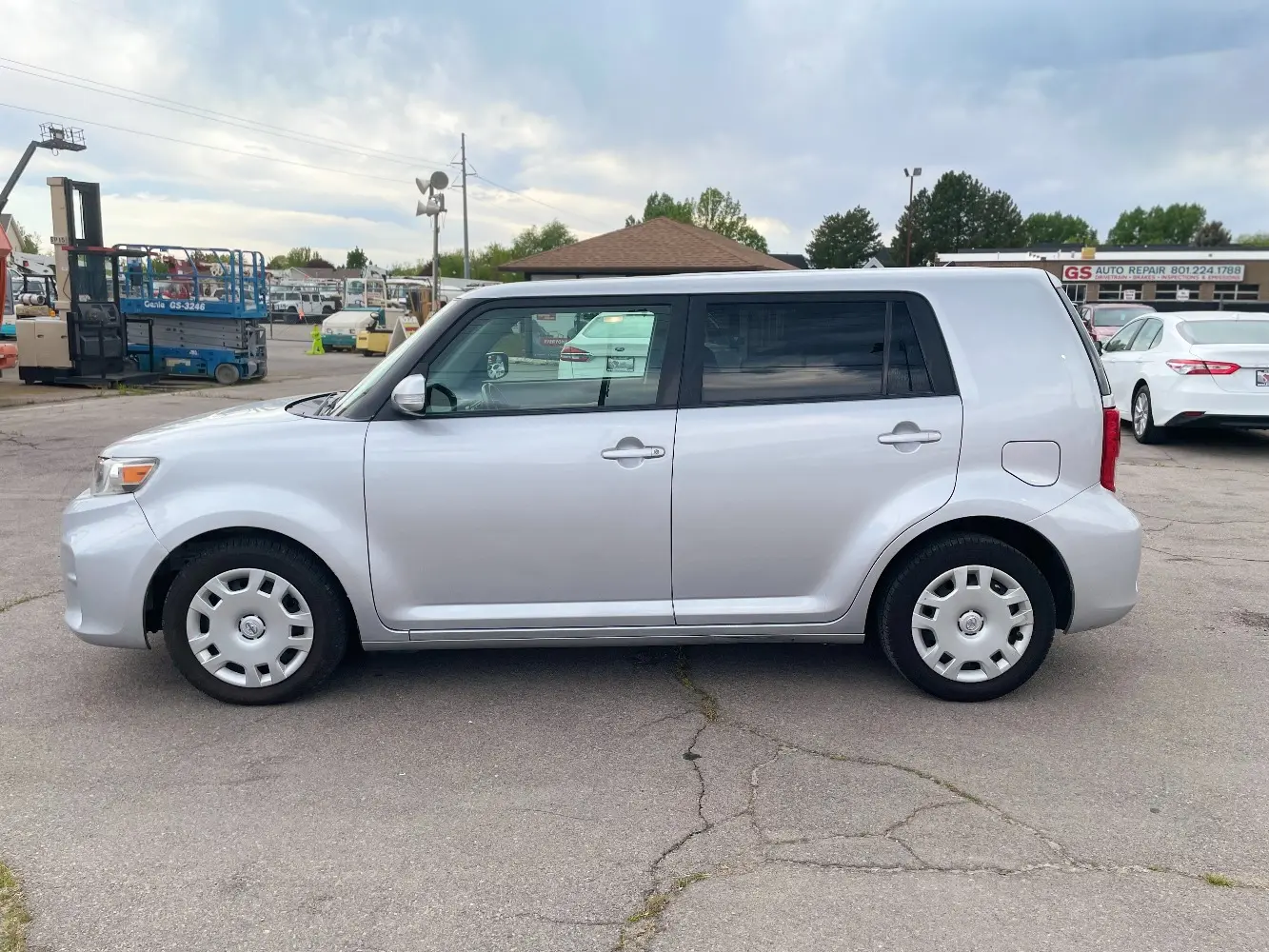 2012 Scion xB AT photo 5