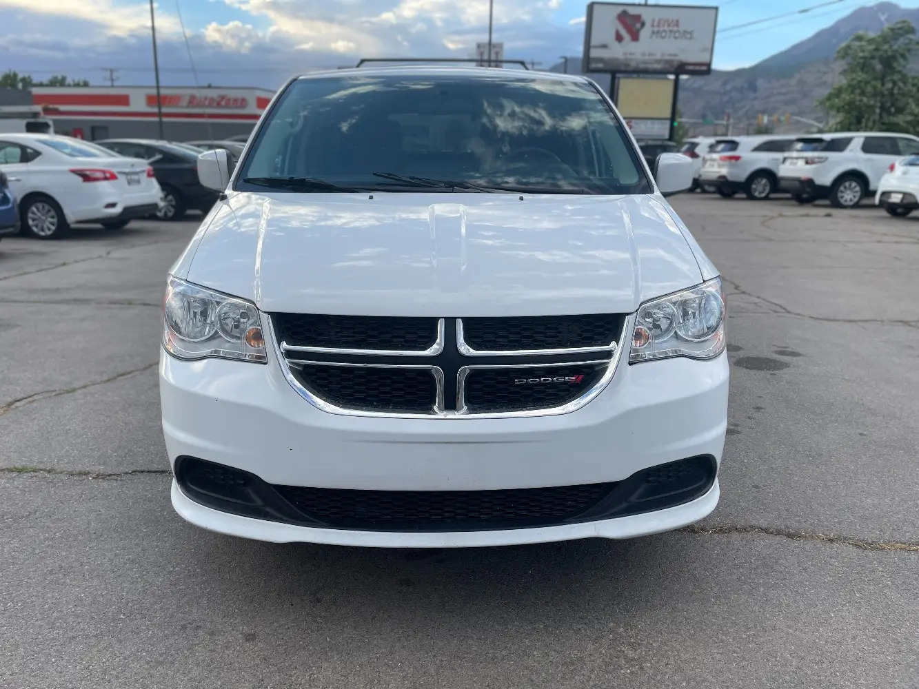 Vehicle Image 2
