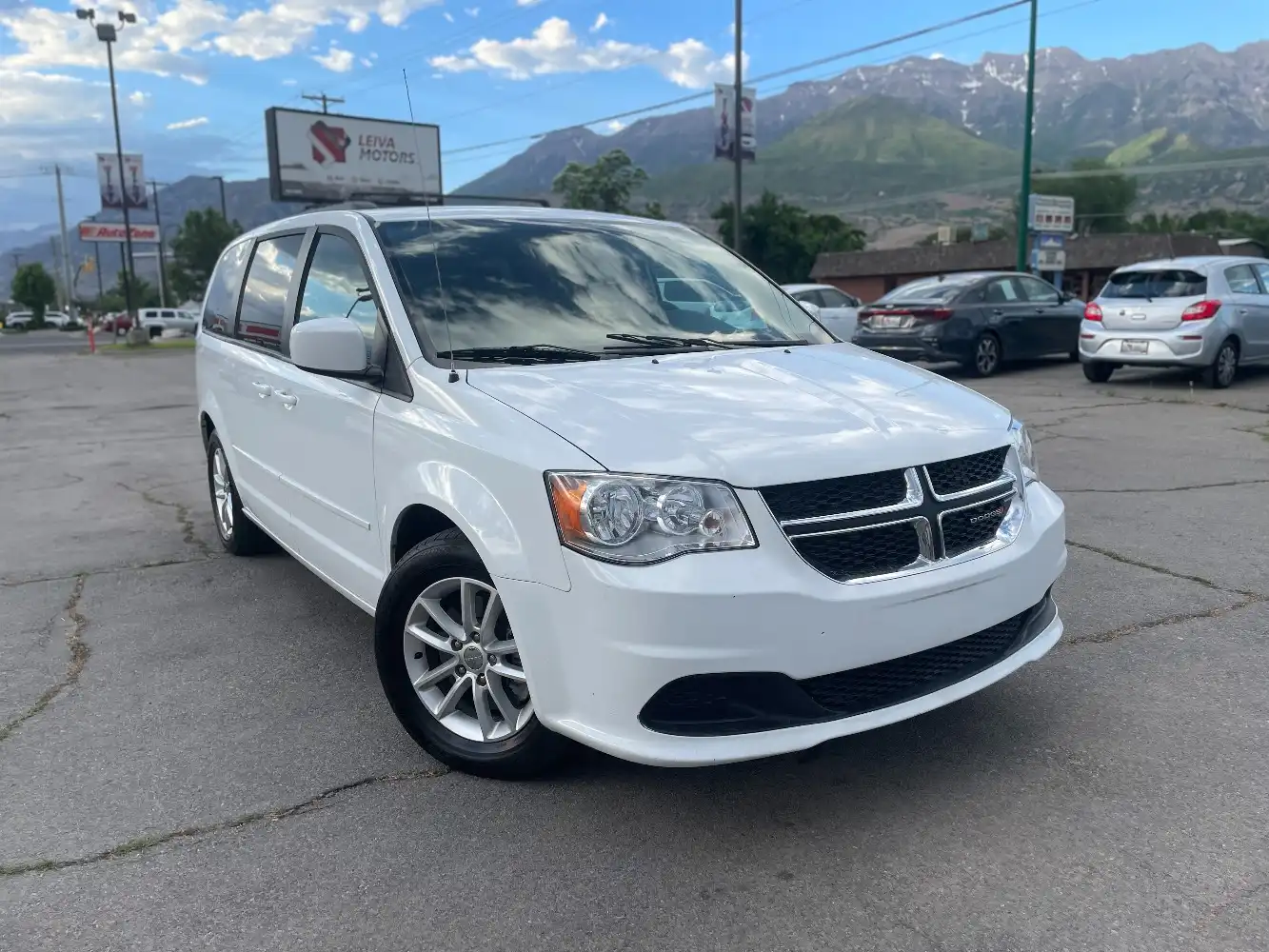 2016 Dodge Grand Caravan SXT's photo