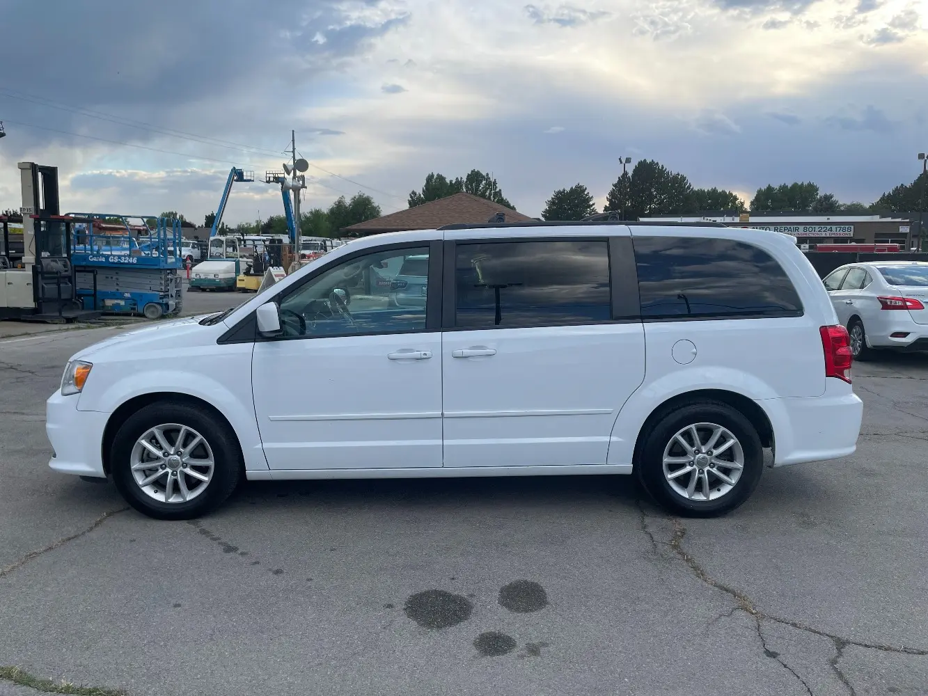 2016 Dodge Grand Caravan SXT photo 5