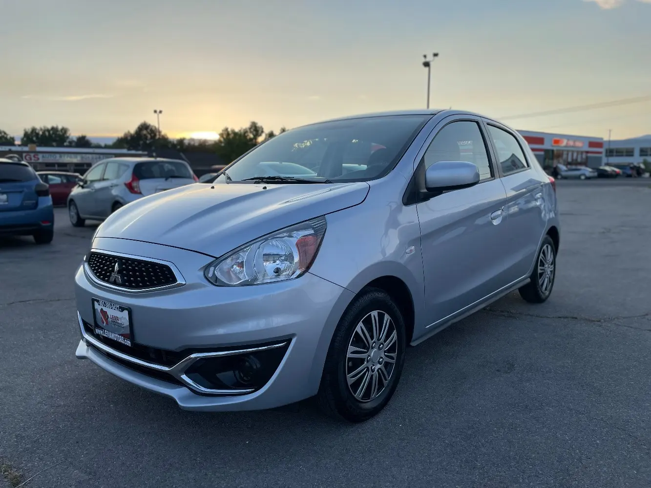 2019 Mitsubishi Mirage ES CVT photo 4