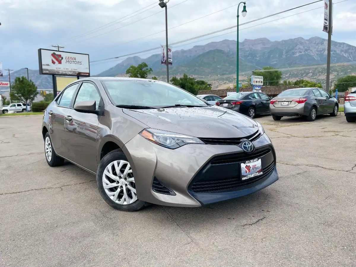2017 Toyota Corolla LE AT's photo