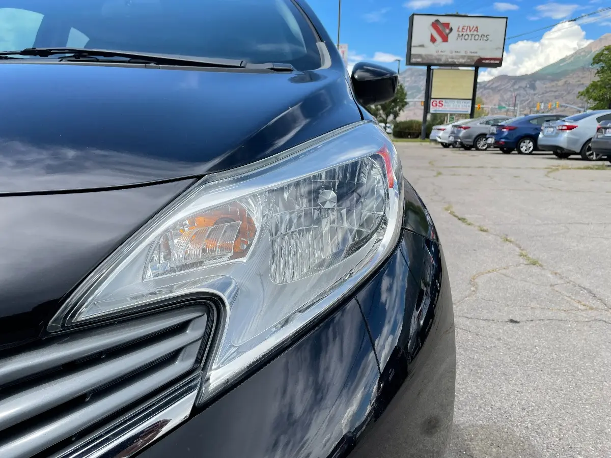 2016 Nissan Versa Note 1.6 SV CVT photo 3