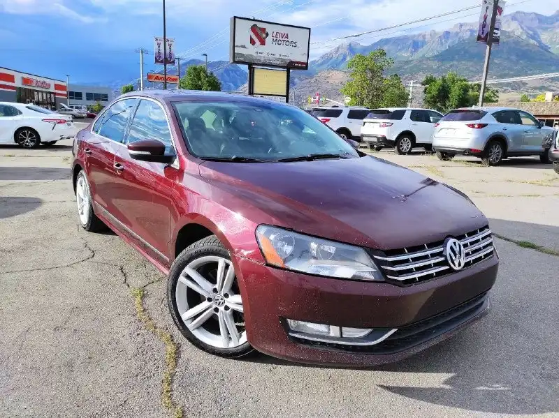 2014 Volkswagen Passat 2.0L SEL Premium TDI's photo