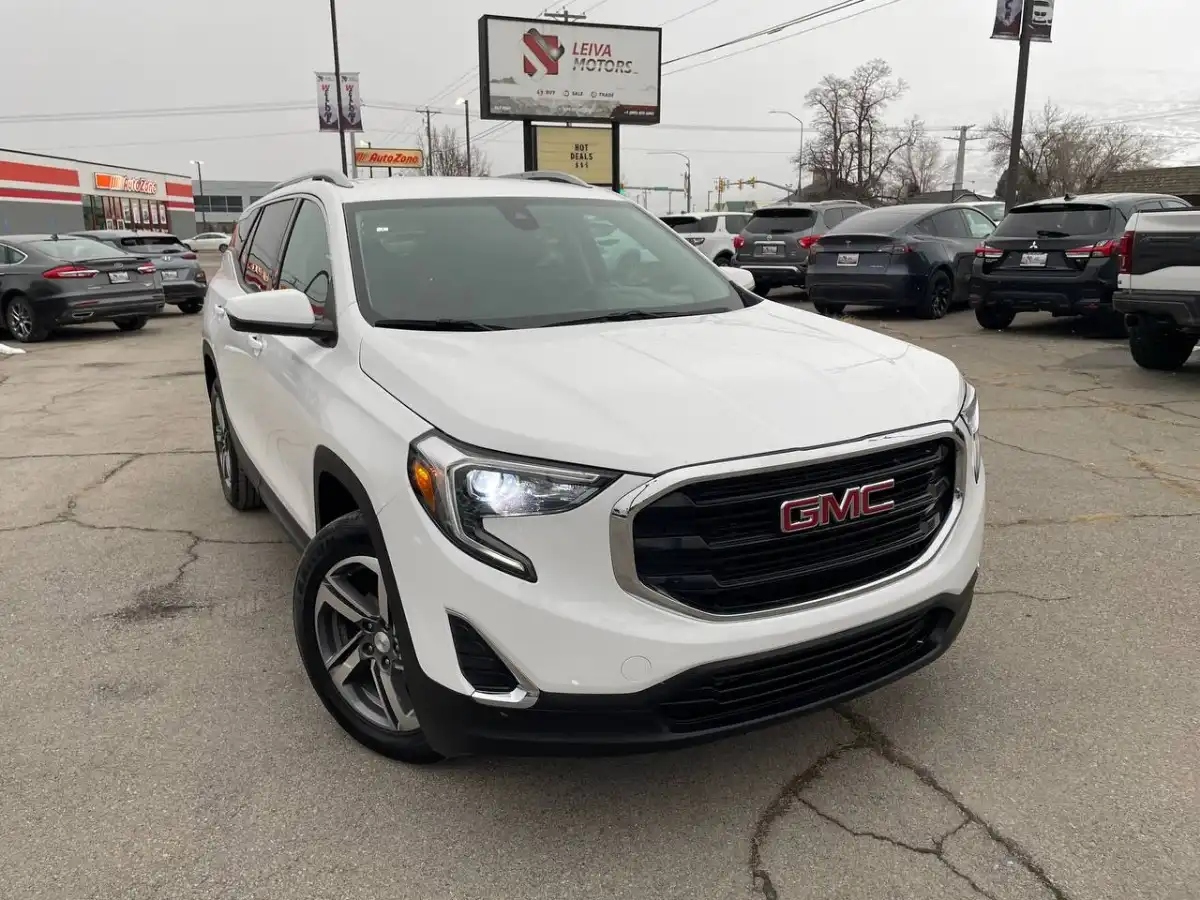 2021 GMC Terrain SLT AWD's photo