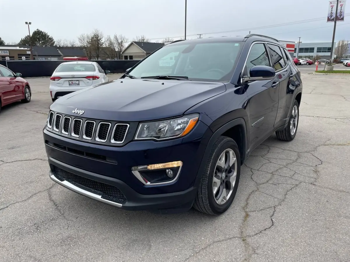 2020 Jeep Compass Limited 4X4 photo 3