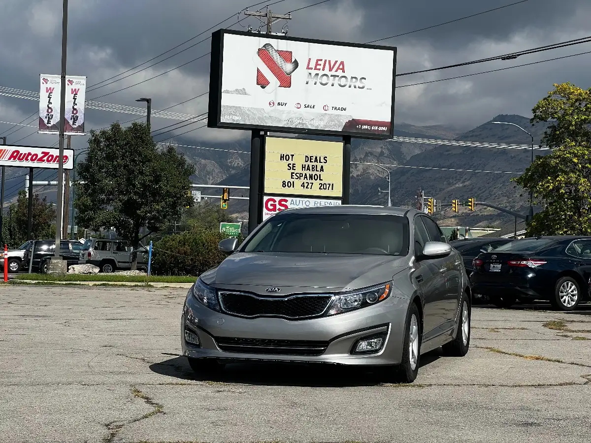 2014 Kia Optima LX Auto photo 1