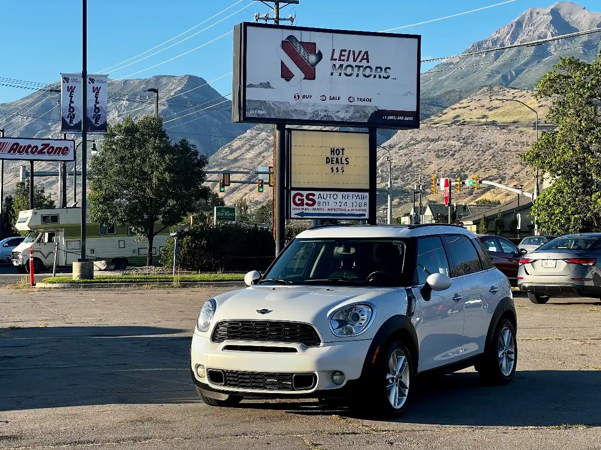 2014 MINI Countryman Countryman S's photo