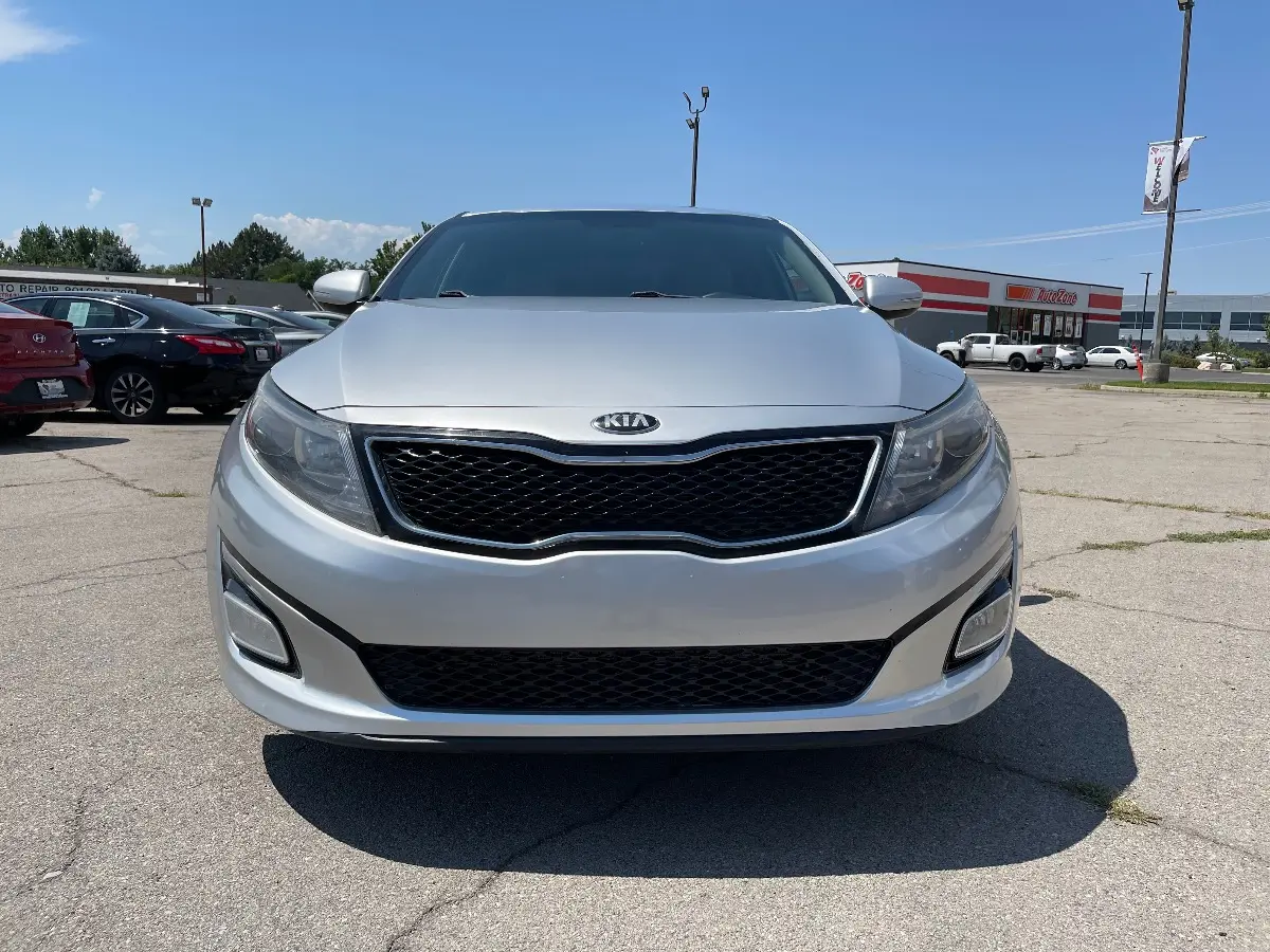 2014 Kia Optima EX Auto photo 3