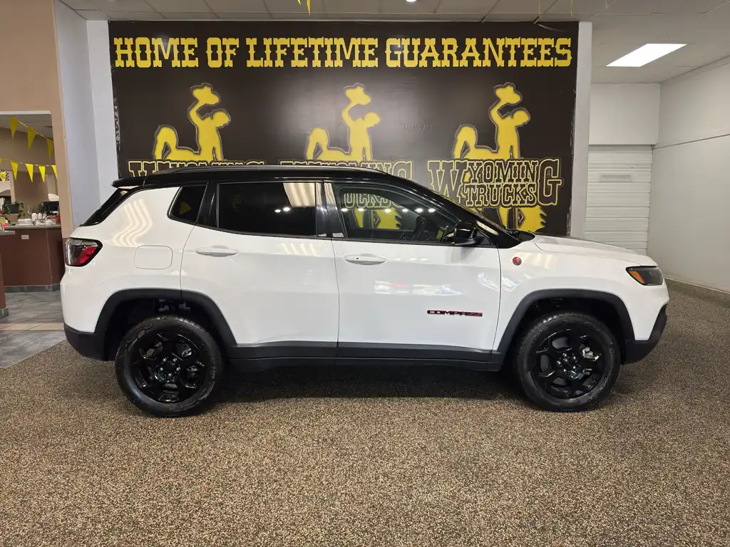 2024 Jeep Compass Trailhawk 4X4's photo