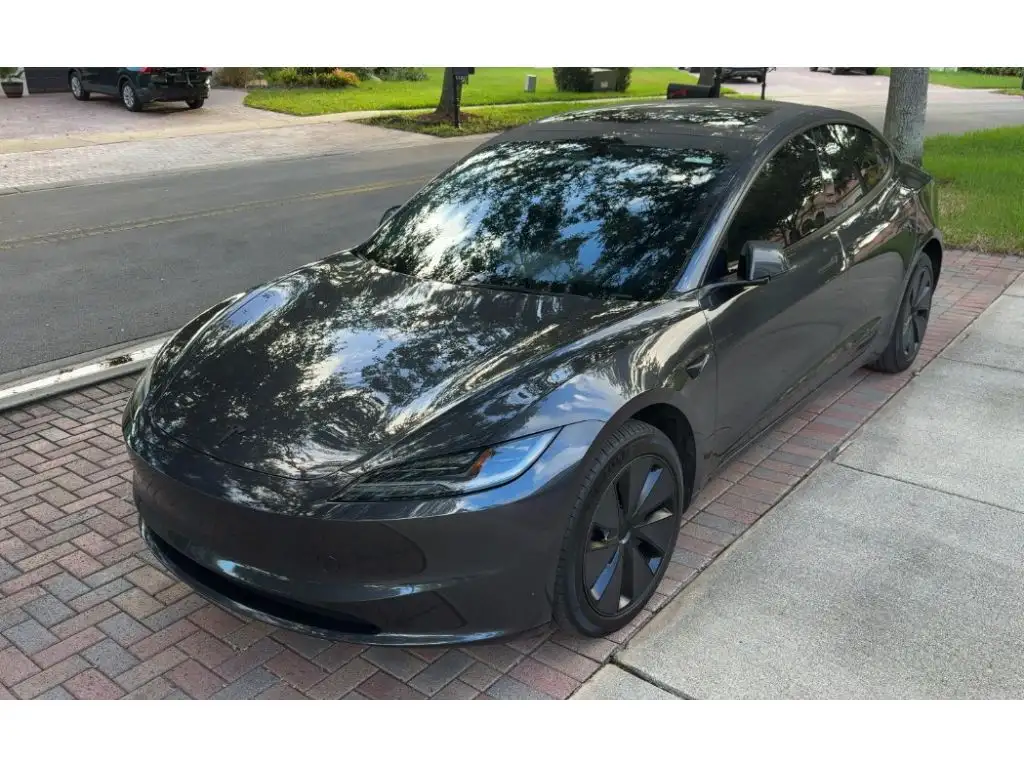 2025 Tesla Model 3 Long Range RWD's photo