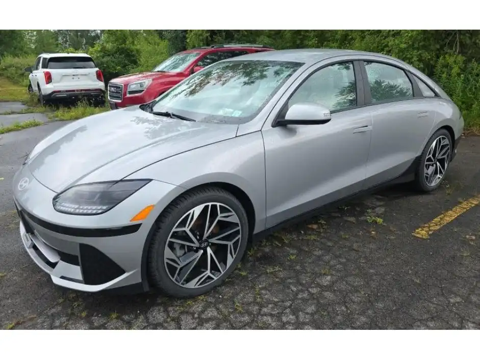 2023 Hyundai Ioniq 6 SEL AWD's photo