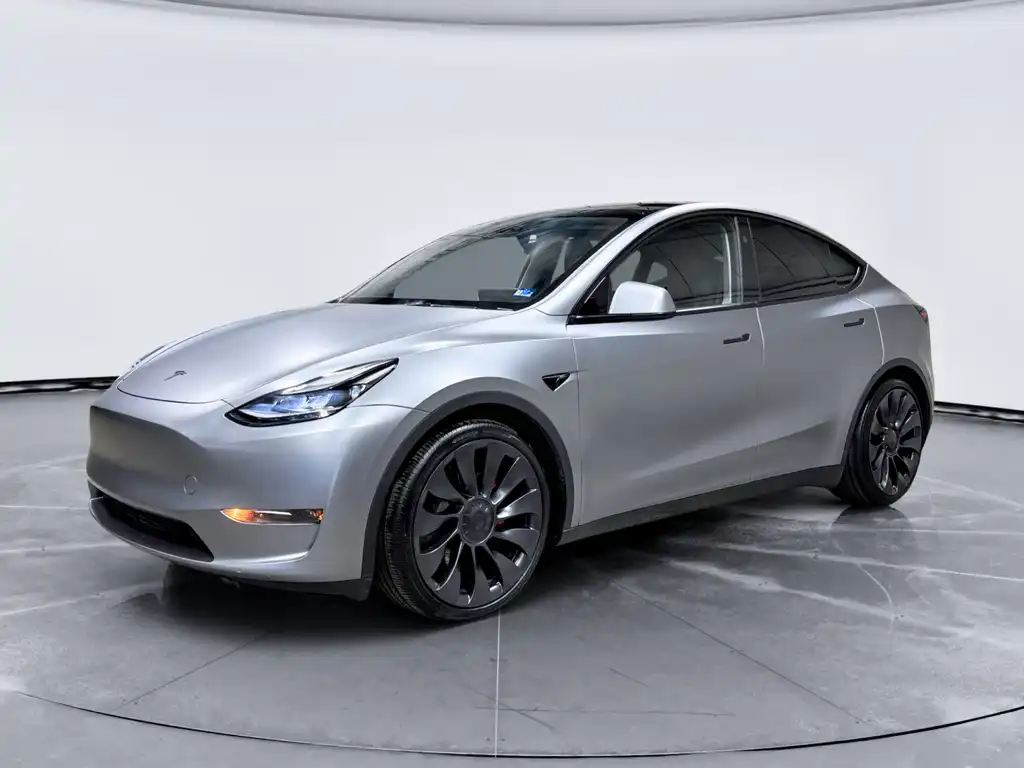 2024 Tesla Model Y Performance Dual Motor All-Wheel Drive's photo