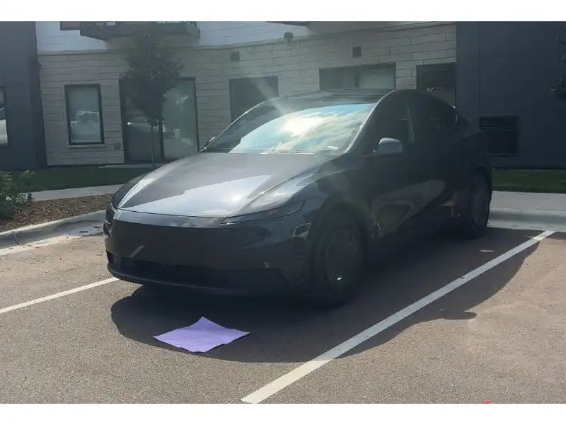 2026 Tesla Model Y Long Range All-Wheel Drive's photo