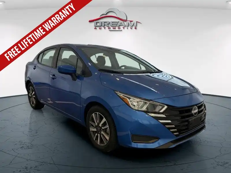 2024 Nissan Versa 1.6 SV CVT's photo