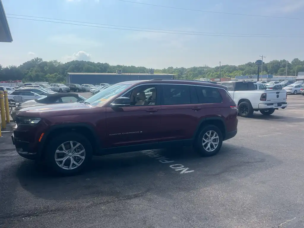 2021 Jeep Grand Cherokee L Limited's photo
