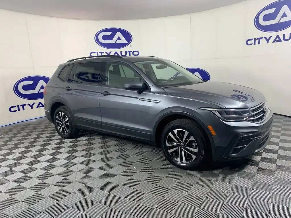 2023 Volkswagen Tiguan 2.0T S 4Motion's photo