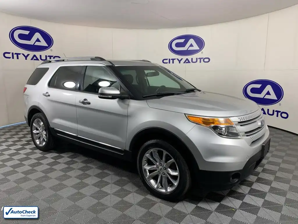 2012 Ford Explorer Limited's photo