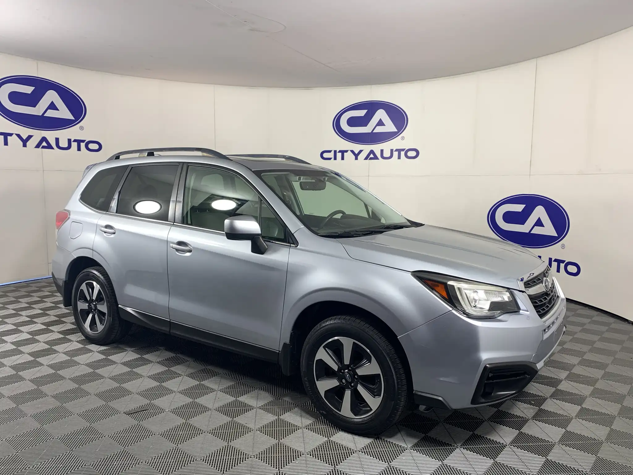 2017 Subaru Forester 2.5i Limited CVT's photo