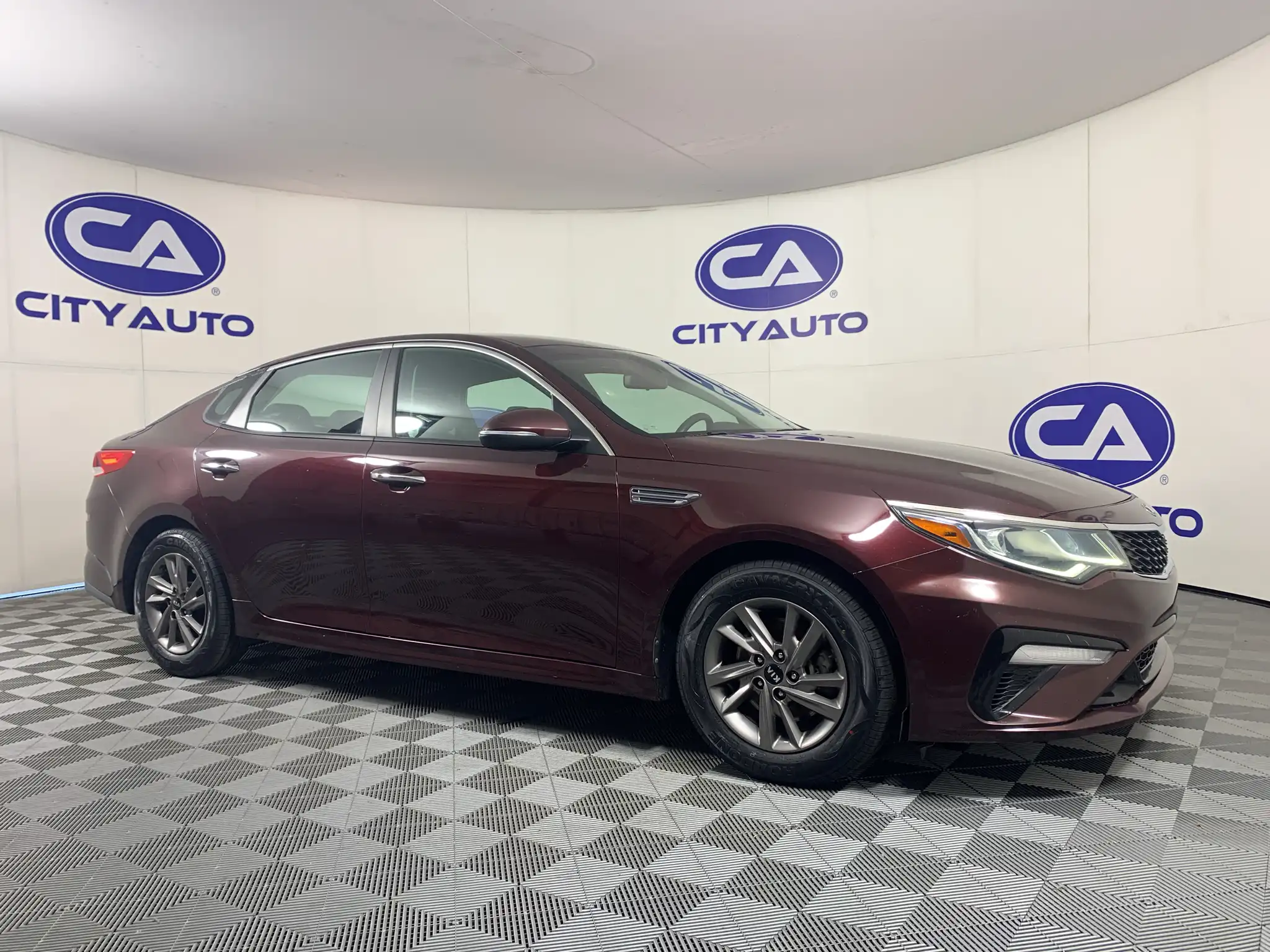 2020 Kia Optima LX Auto's photo