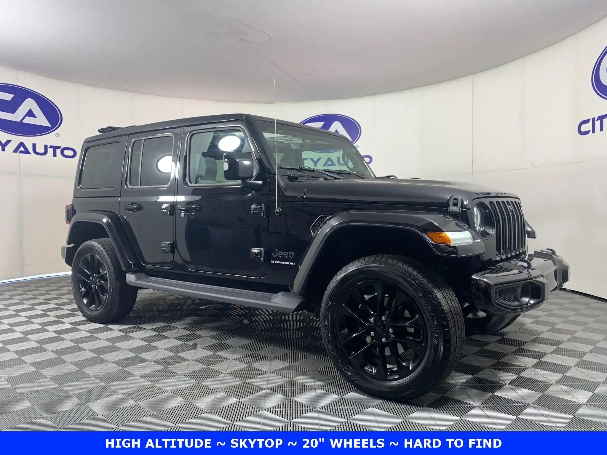 2023 Jeep Wrangler High Altitude's photo