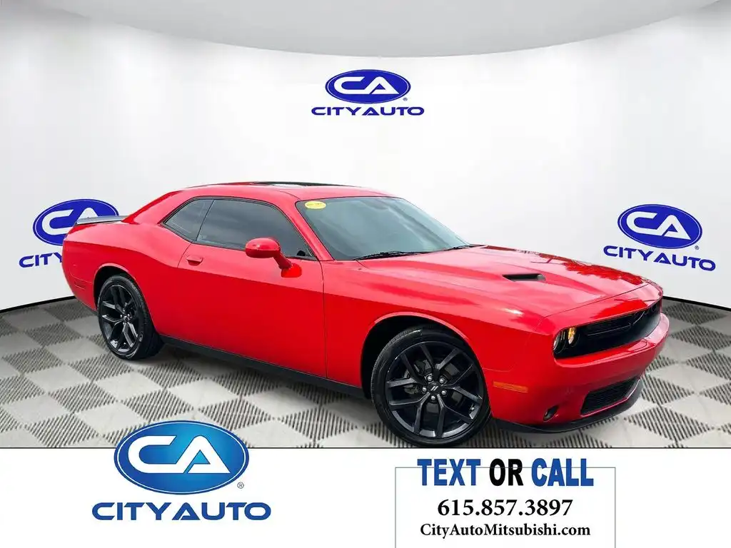 2023 Dodge Challenger SXT Auto's photo