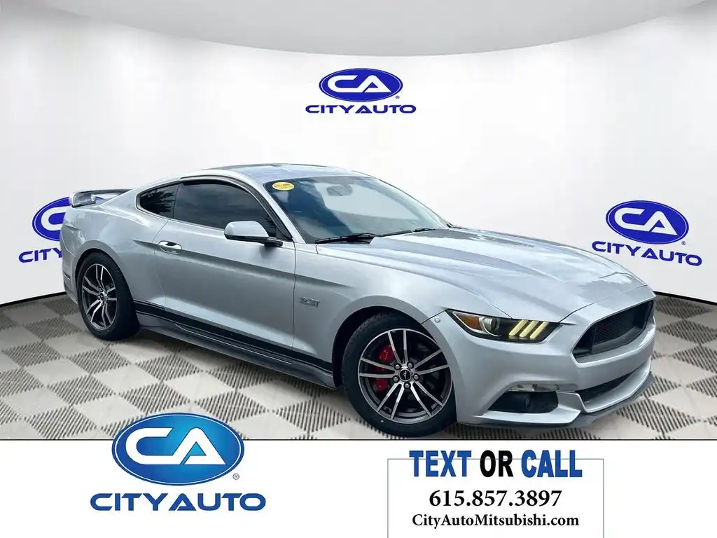 2016 Ford Mustang EcoBoost Coupe Premium's photo