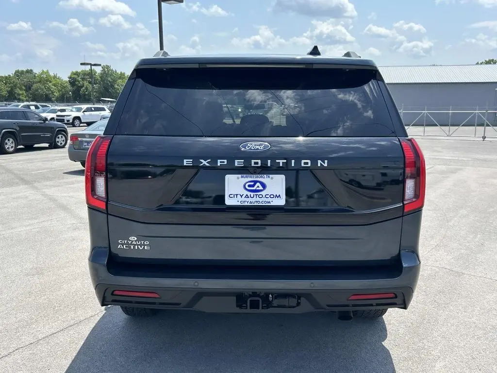 2025 Ford Expedition Active 4x4 photo 5