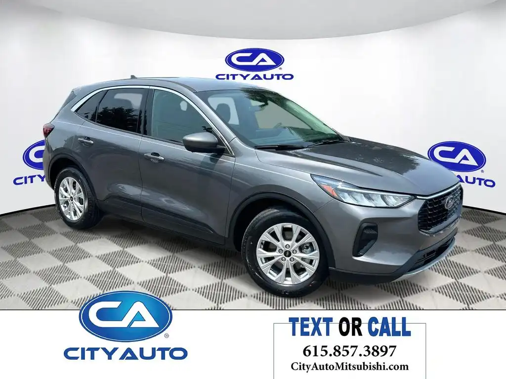 2023 Ford Escape Active FWD's photo