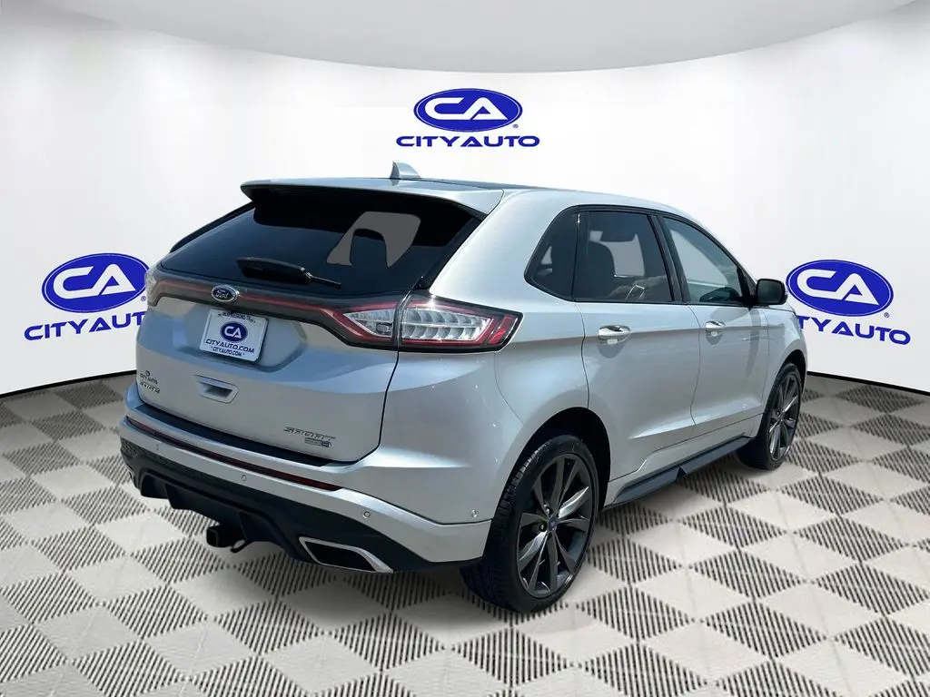 2018 Ford Edge Sport AWD photo 4