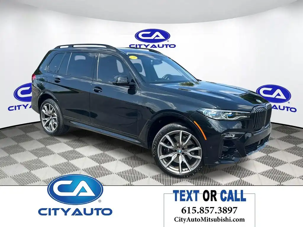 2021 BMW X7 M50i xDrive's photo