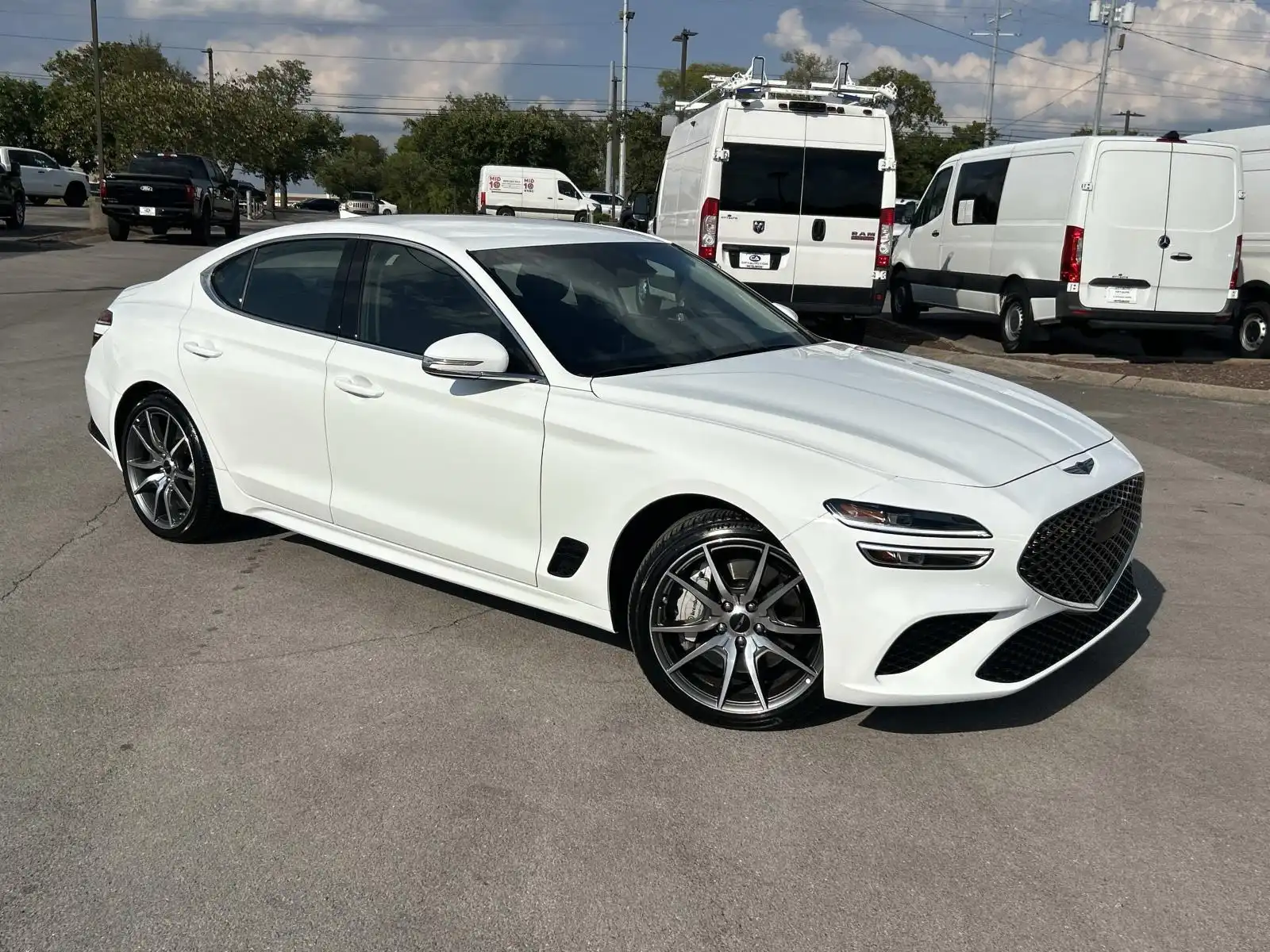 2026 Genesis G70 2.5T Standard's photo