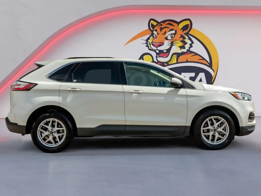 2021 Ford Edge SEL AWD photo 4